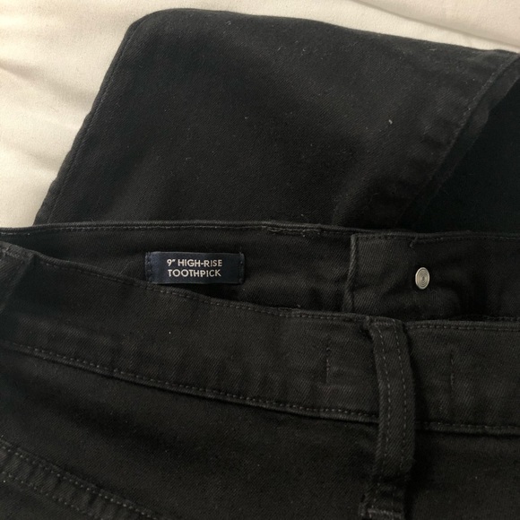 J Crew 9” Toothpick Jean Size 28 P - Picture 5 of 7